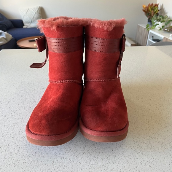 Ugg Boots - Picture 7 of 7